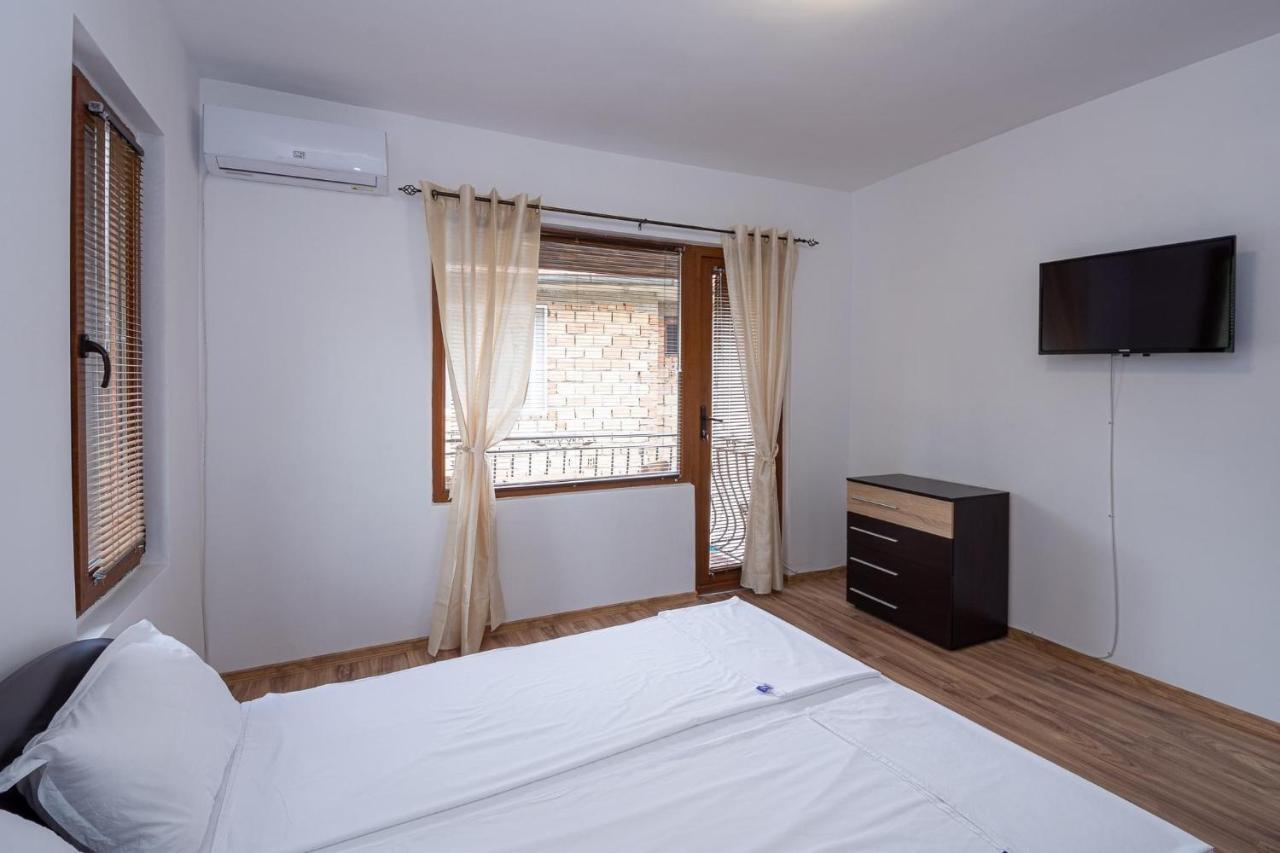 Къща За Гости Димови Sozopol Exterior photo